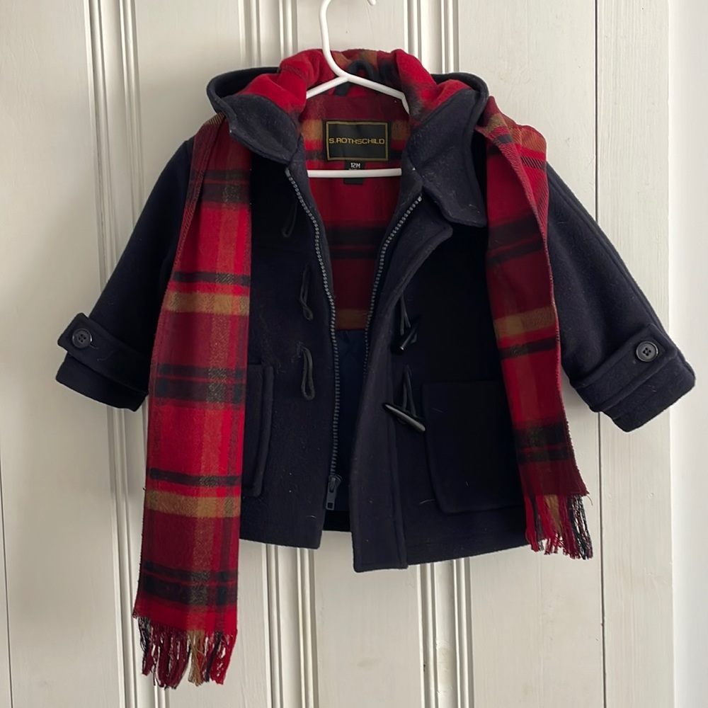 Pea coat 100% wool shell, with scarf